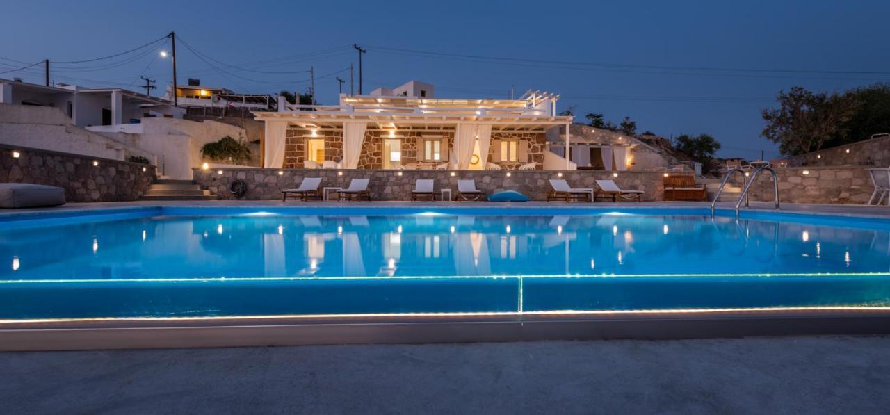 Anemi Suites Adamantas  Exterior photo