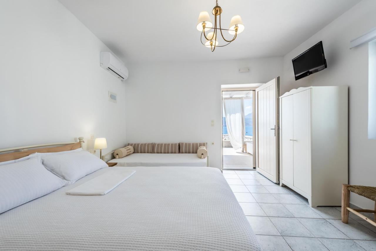 Anemi Suites Adamantas  Exterior photo