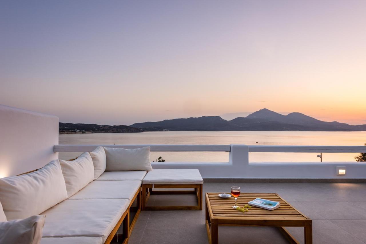 Anemi Suites Adamantas  Exterior photo
