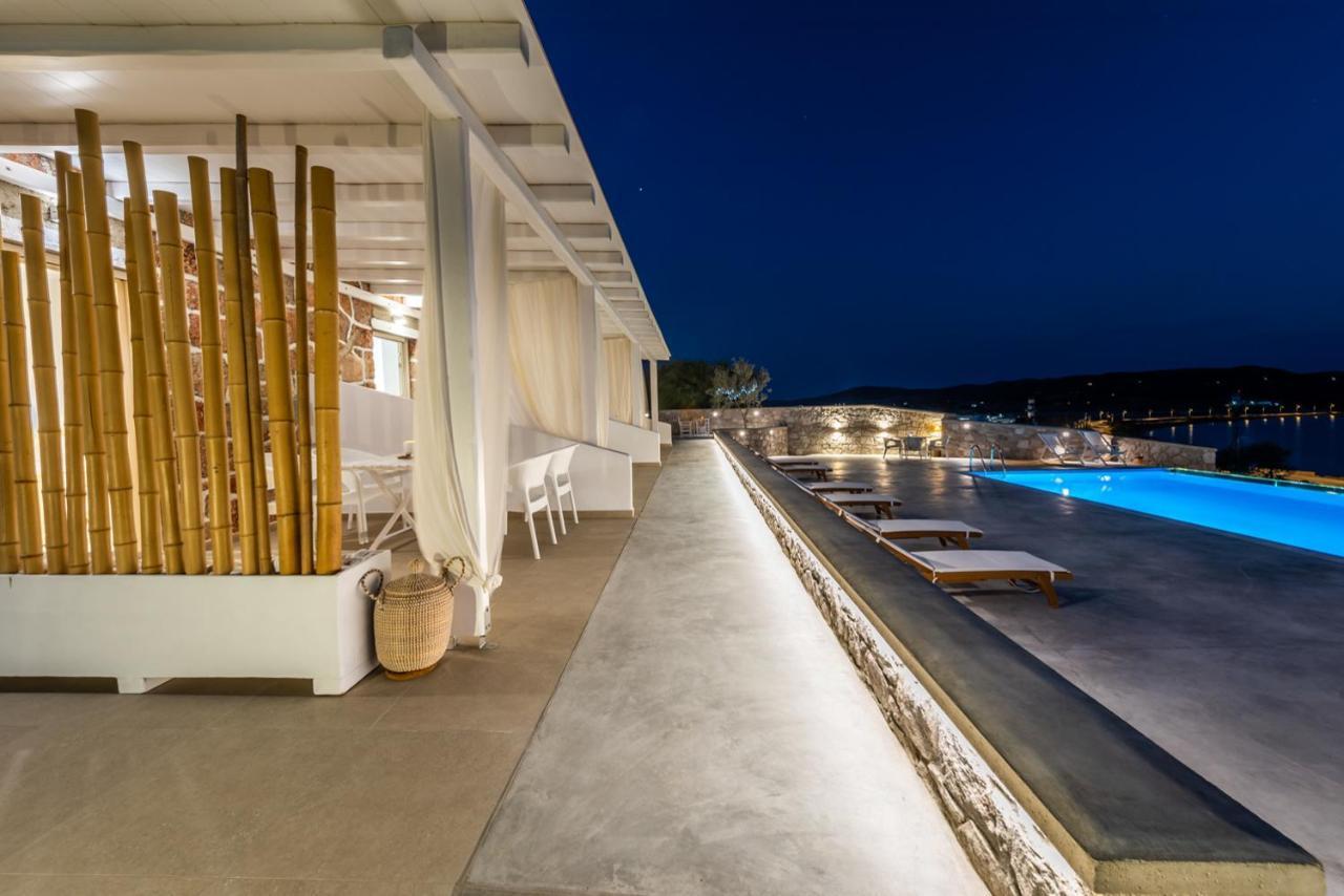 Anemi Suites Adamantas  Exterior photo
