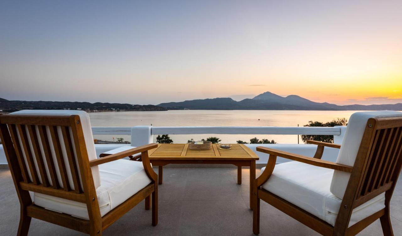 Anemi Suites Adamantas  Exterior photo